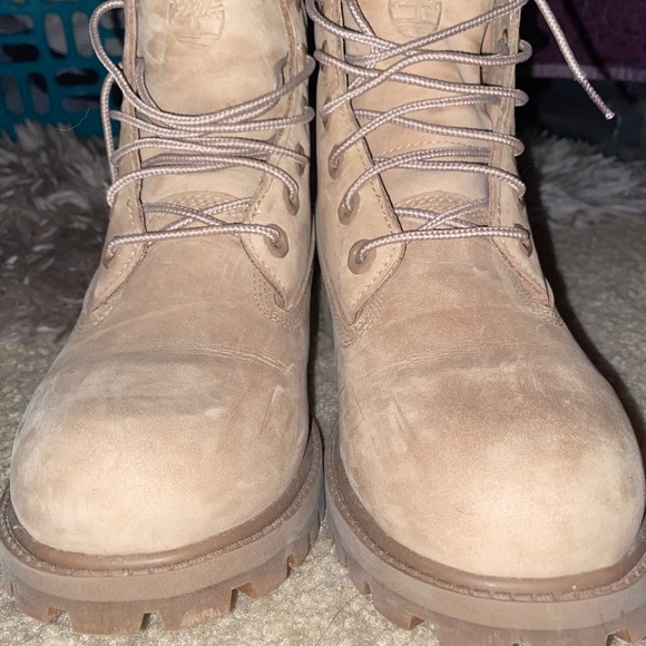 Timberland Boots - Picture 3 of 5